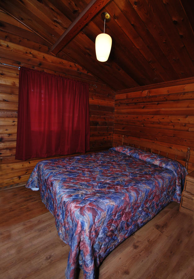 Kenosee Inn & Cabins Kenosee Park Chambre photo